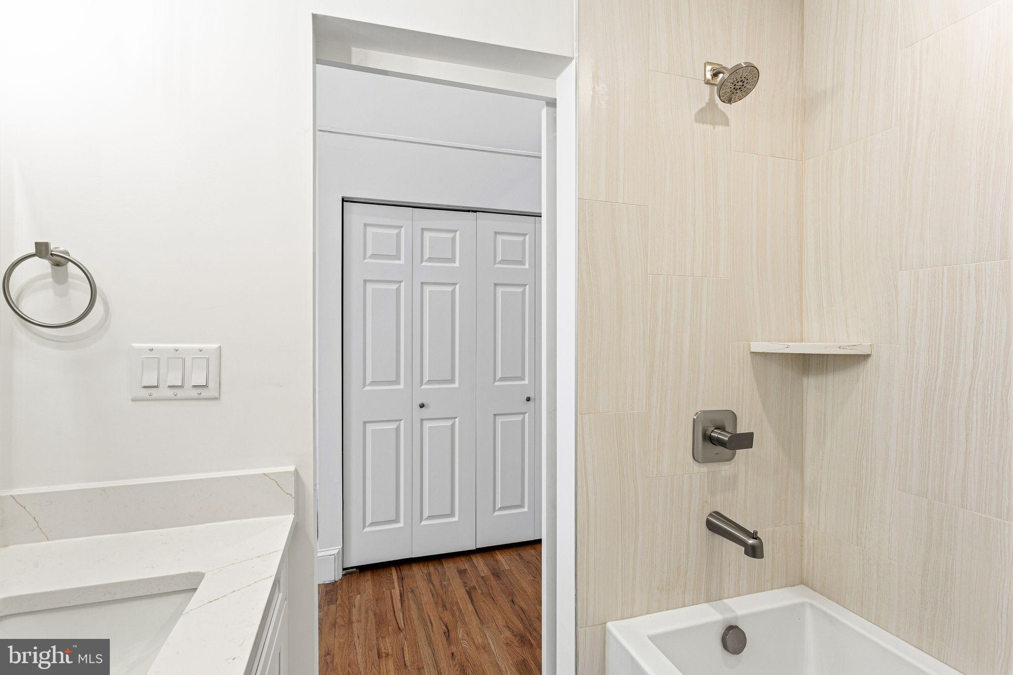 WASHINGTON SQ WEST - Residential