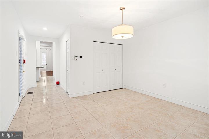 WASHINGTON SQ WEST - Residential