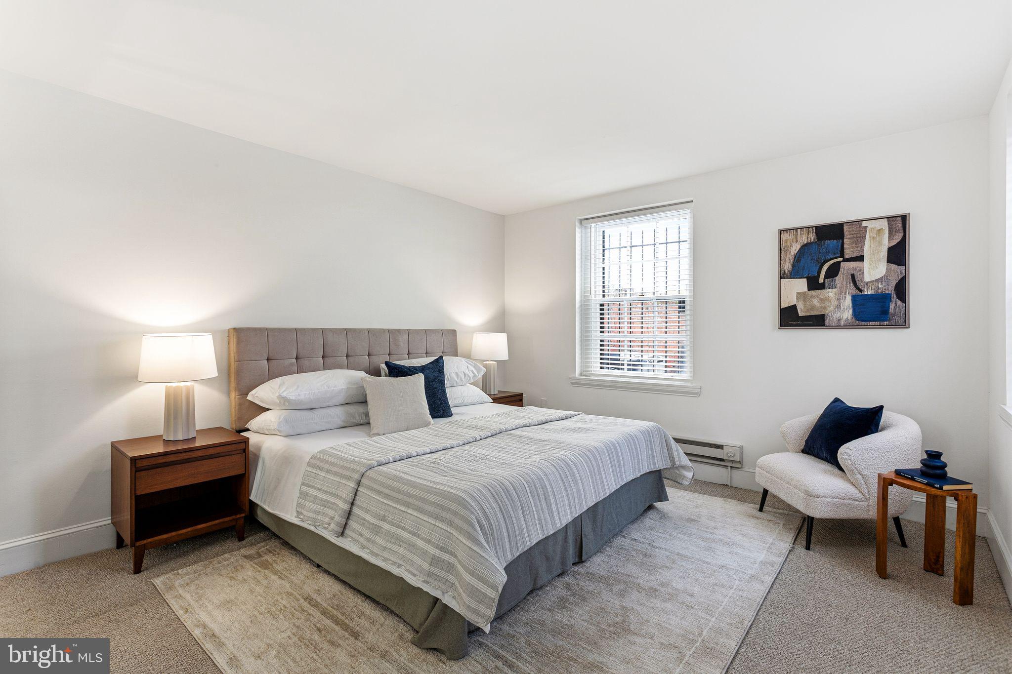 WASHINGTON SQ WEST - Residential