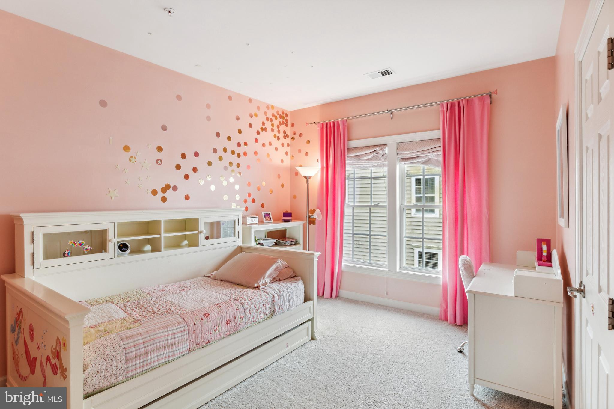 POTOMAC EDGE - Residential