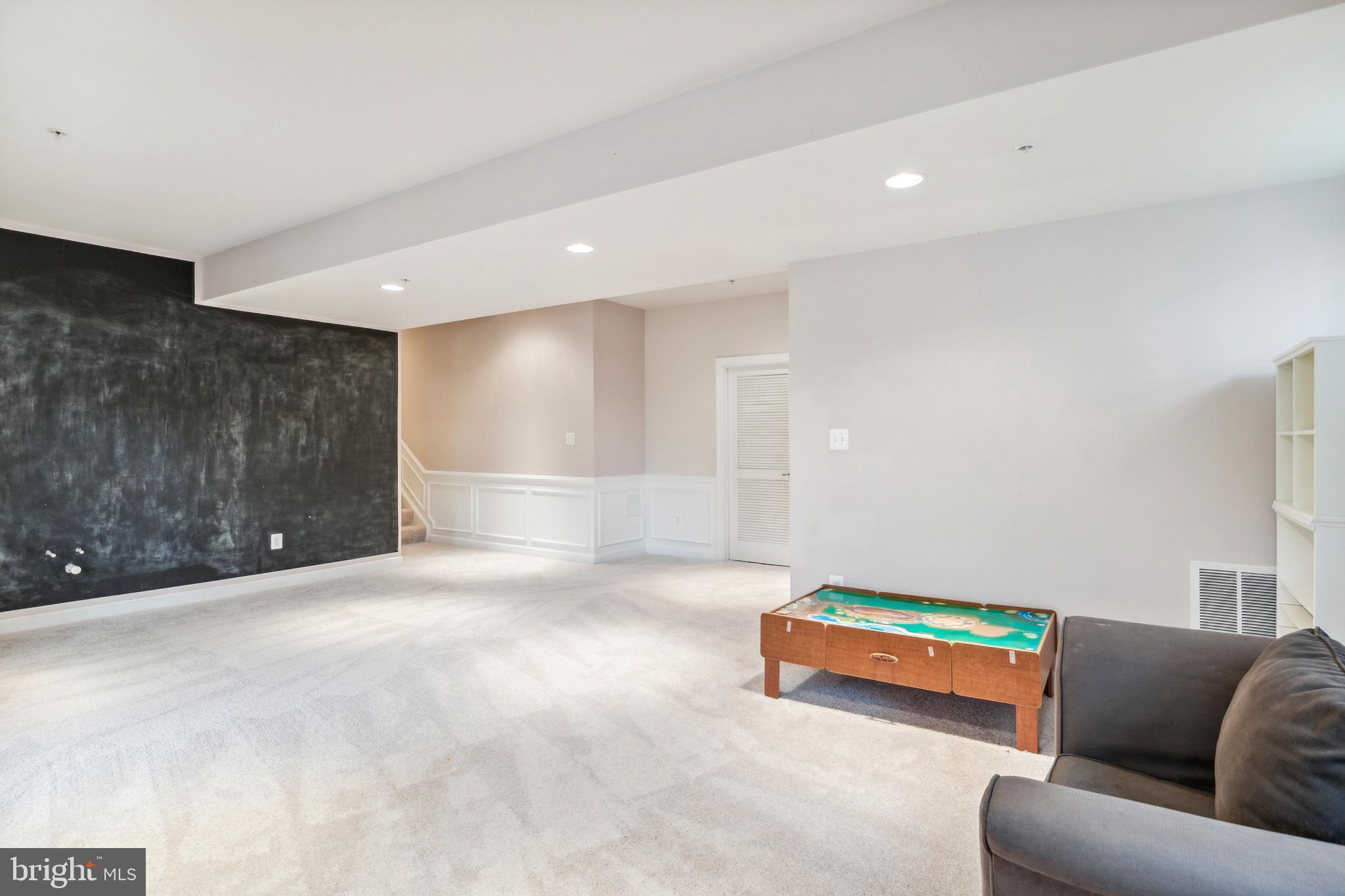 POTOMAC EDGE - Residential