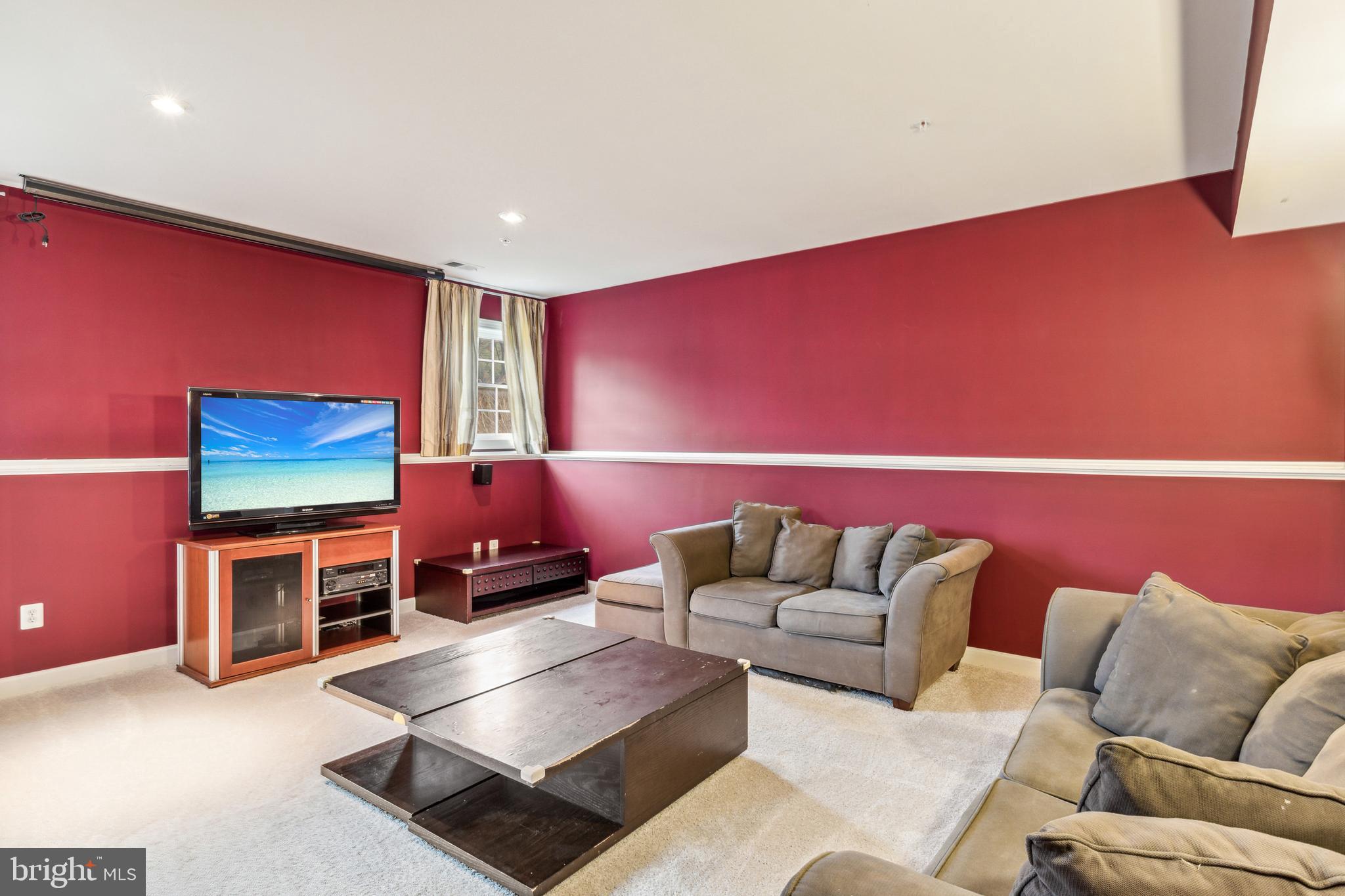 POTOMAC EDGE - Residential