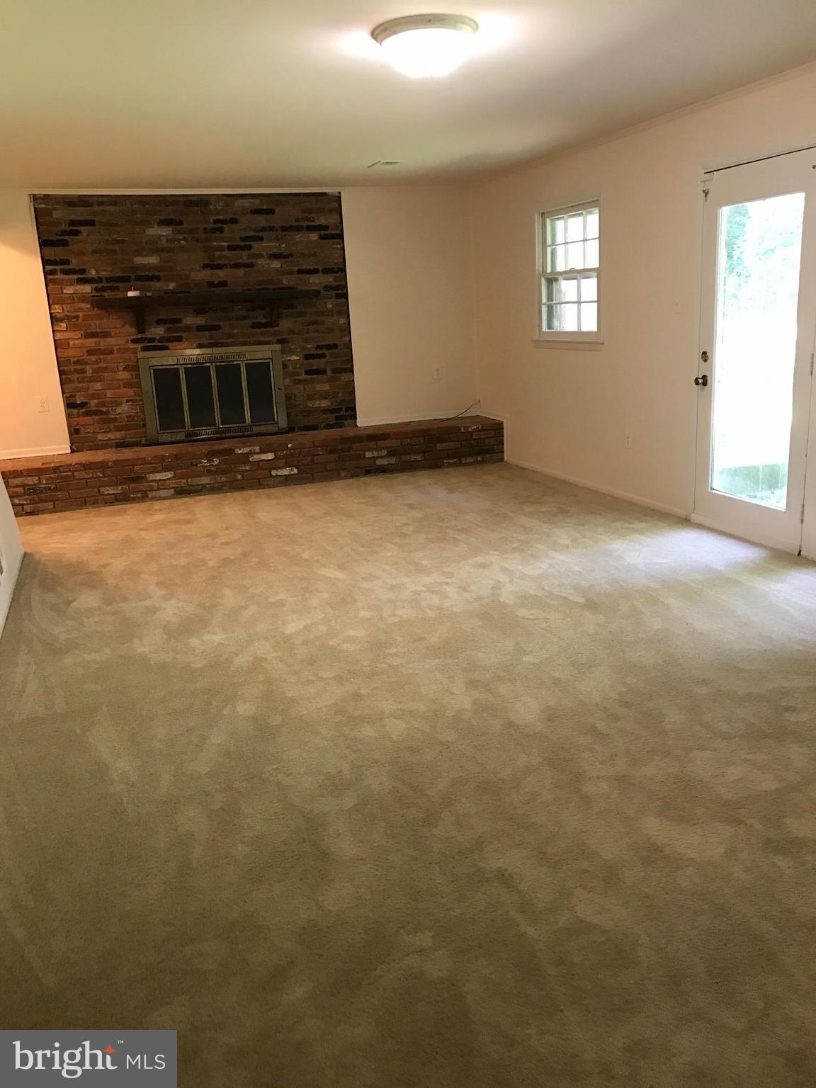 LAKE RIDGE - Residential Lease