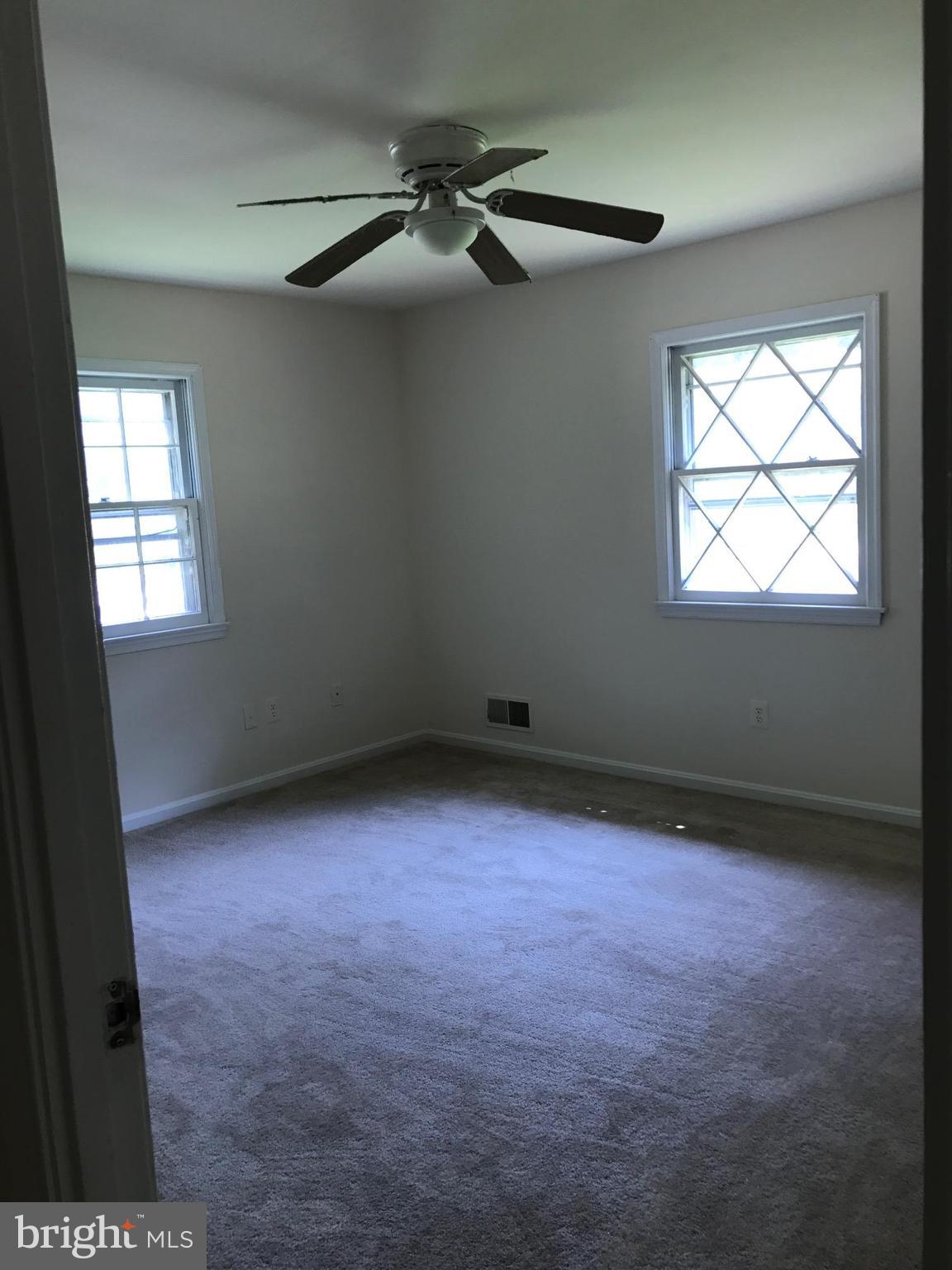 LAKE RIDGE - Residential Lease