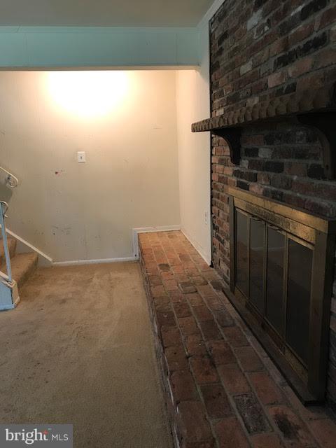 LAKE RIDGE - Residential Lease