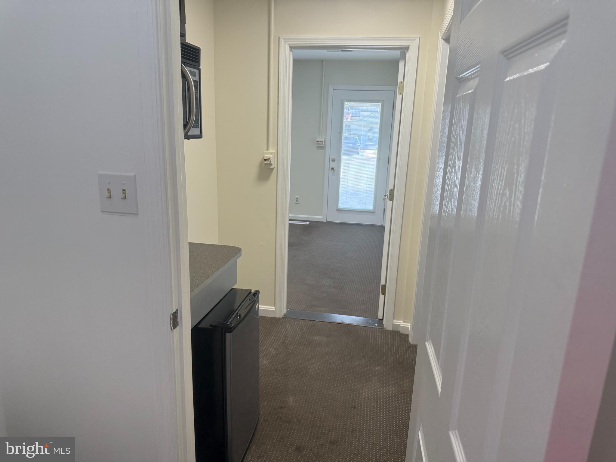 THREE MILE OAK - Residential