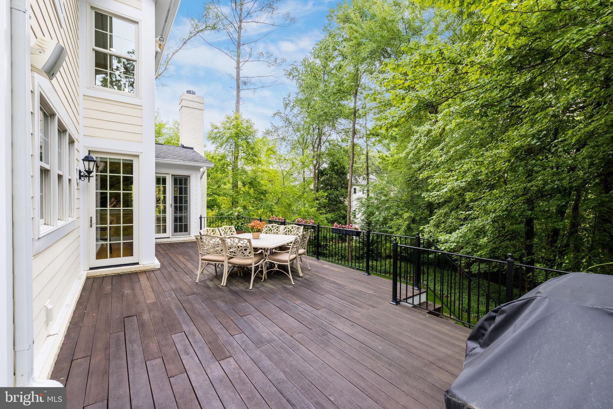 OLD DOMINION GARDENS - Residential