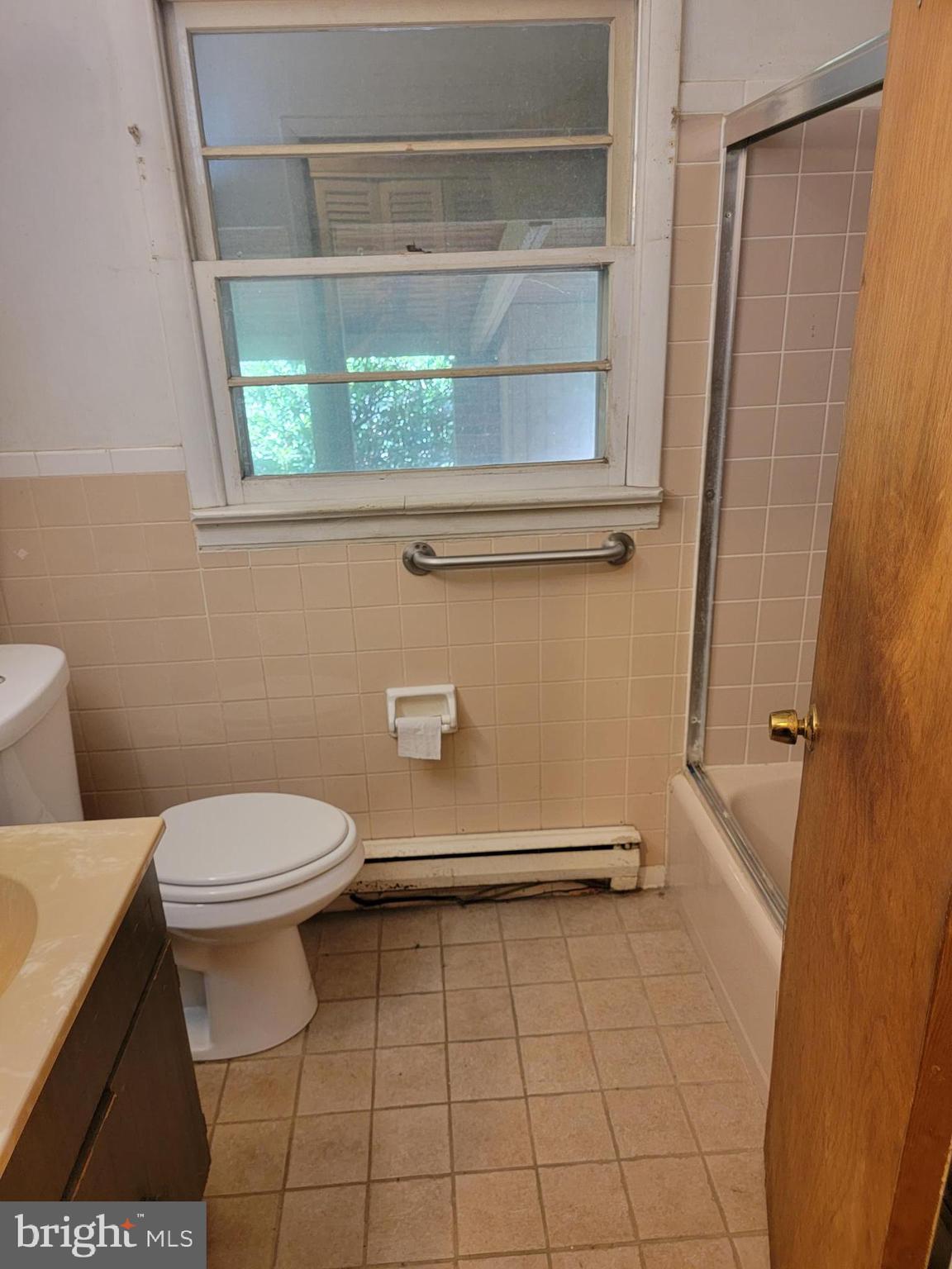 SUNRISE BEACH - Residential