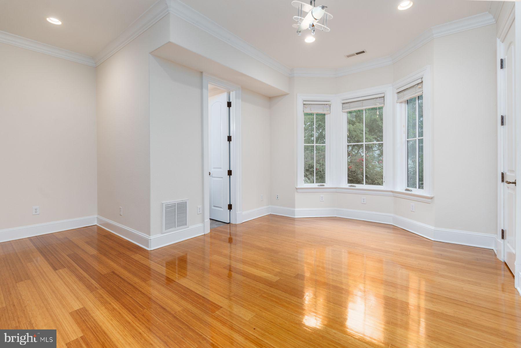 PARSONS RIDGE - Residential