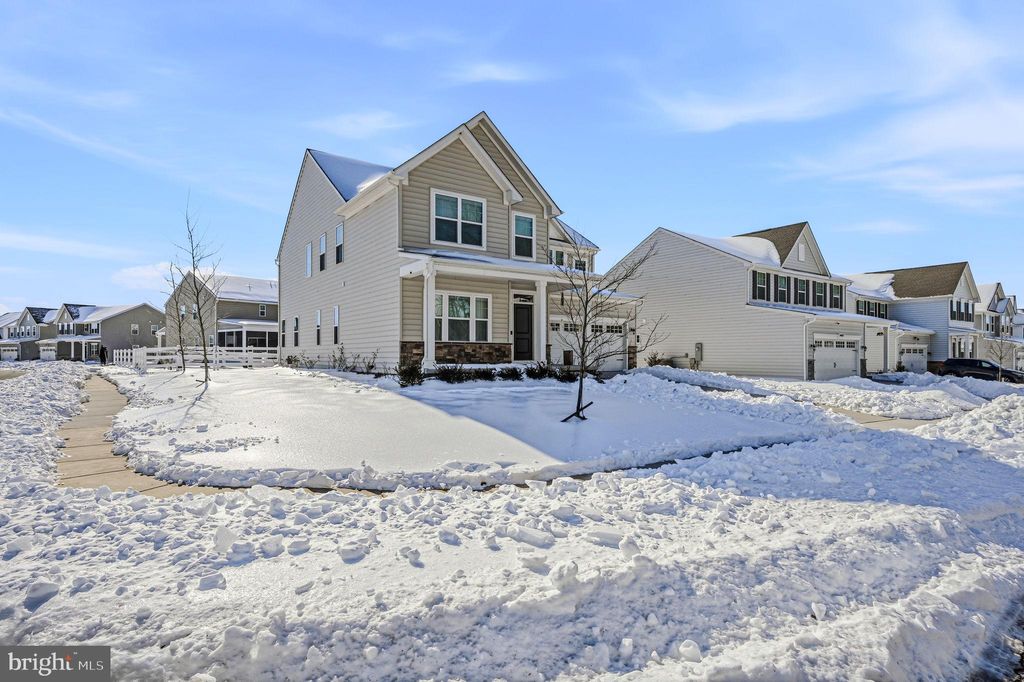 Photo of 1036 Applecross Drive, MIDDLETOWN, DE 19709 (MLS # DENC2096686)