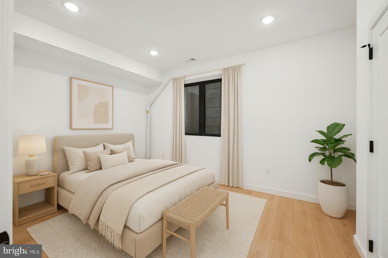 FRANCISVILLE - Residential