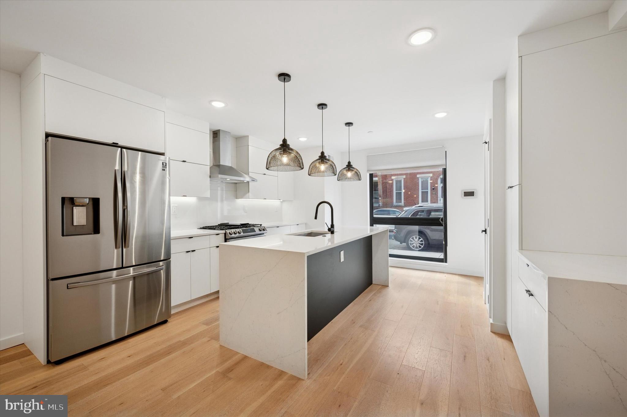 FRANCISVILLE - Residential