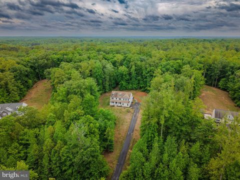 Photo of 231 Mt Hope Church Road, STAFFORD, VA 22554 (MLS # VAST2049434)