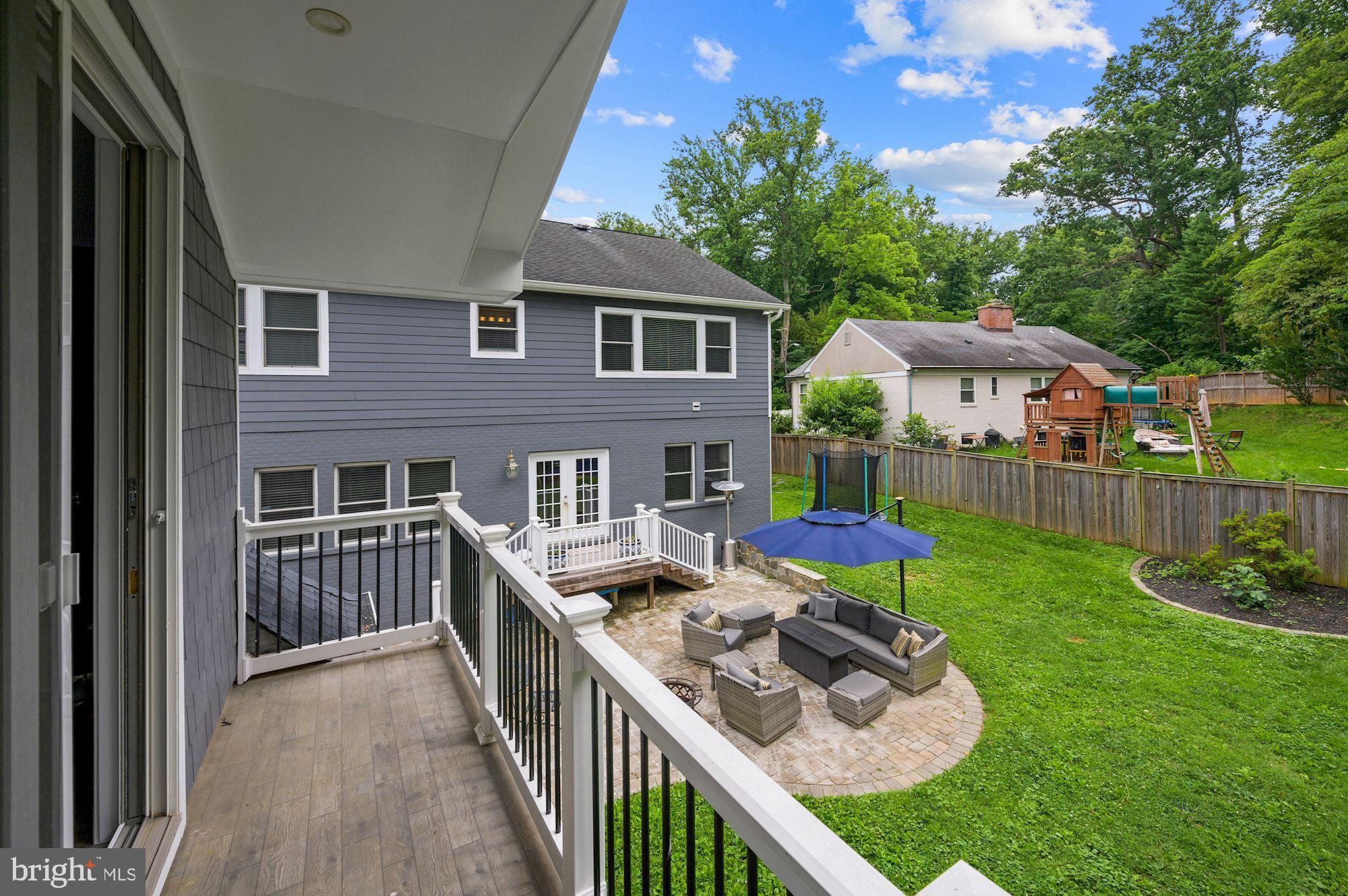 BRADLEY WOODS - Residential Lease