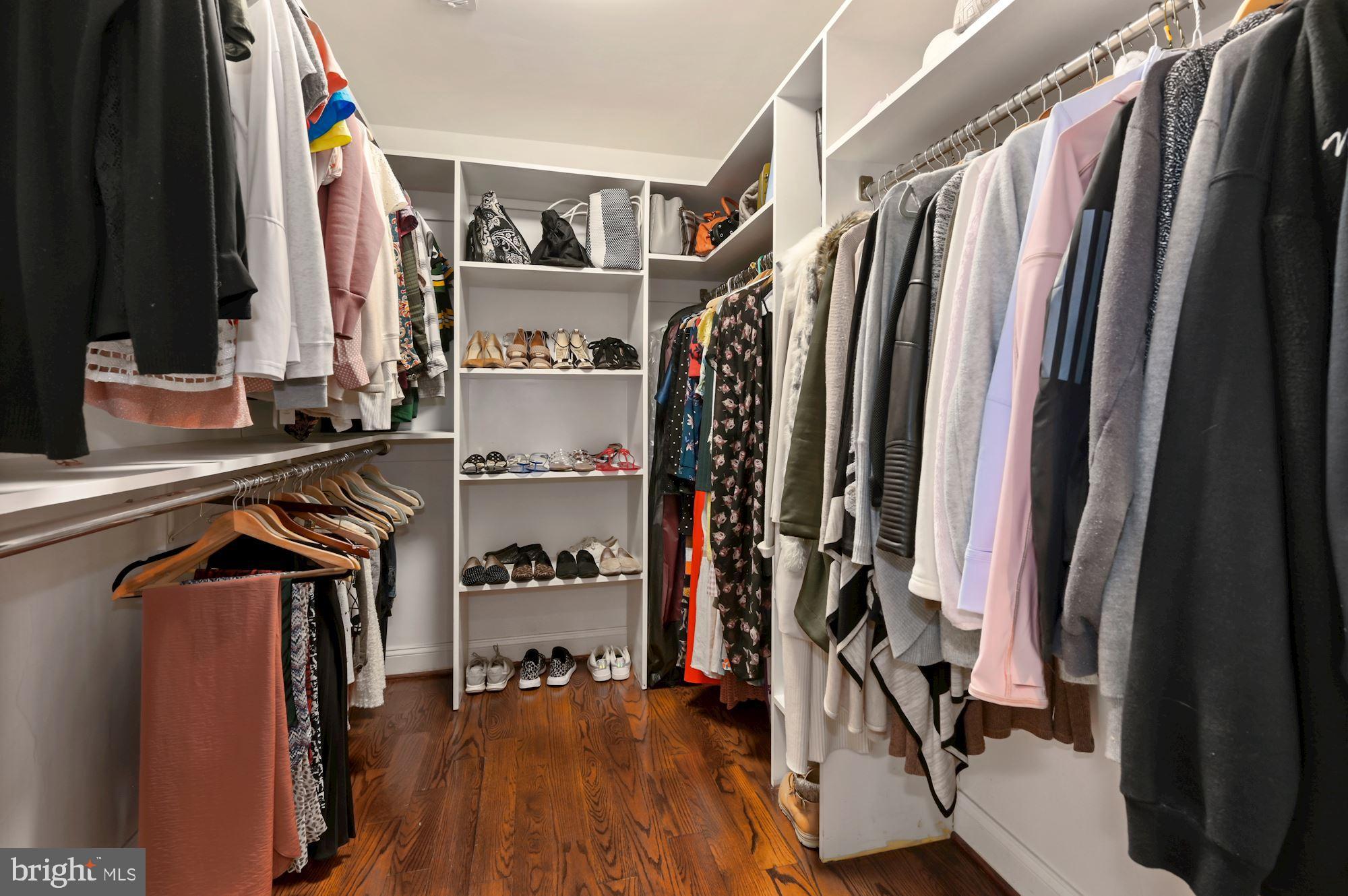 BRADLEY WOODS - Residential Lease