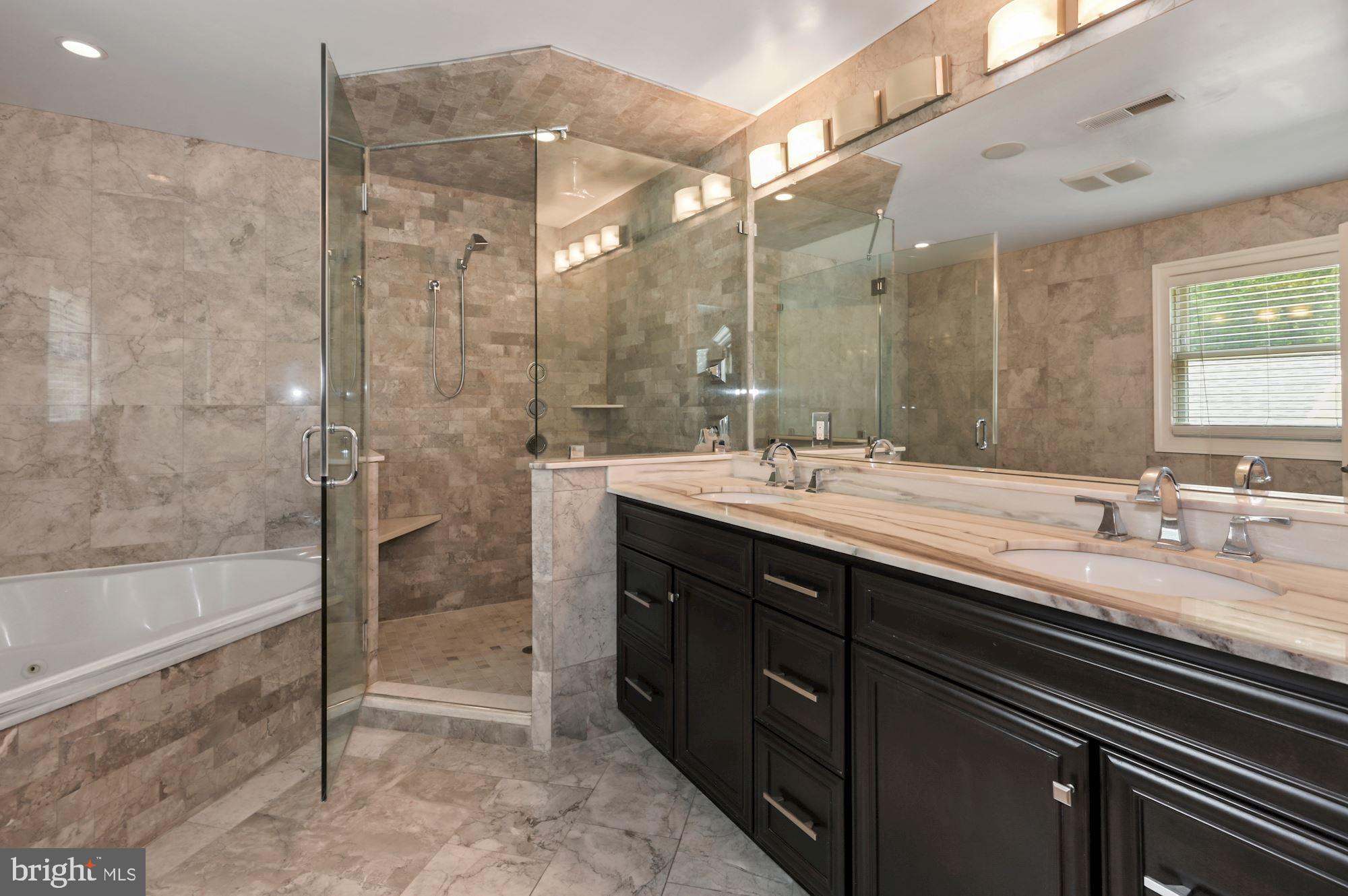 BRADLEY WOODS - Residential Lease