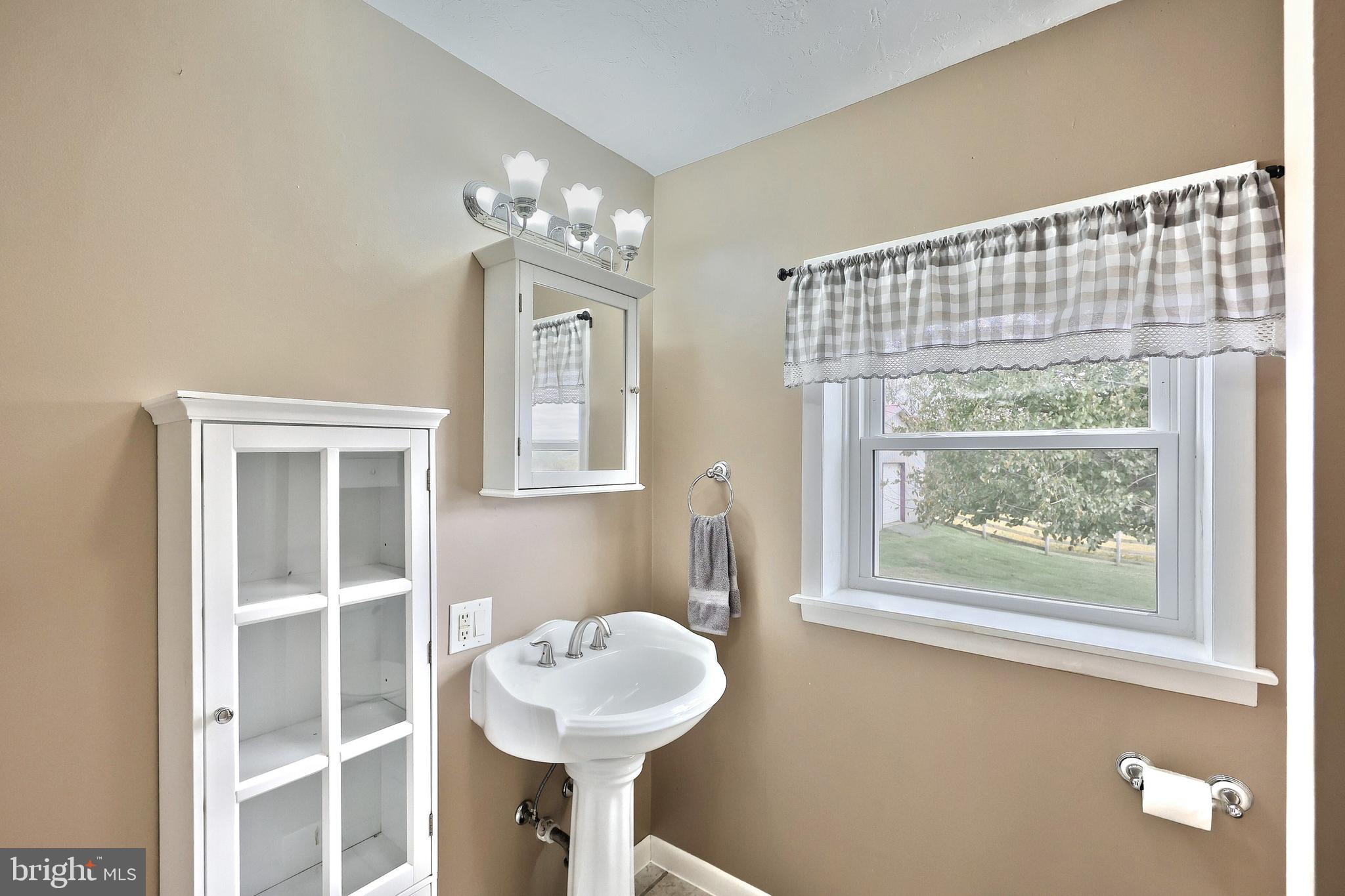 BROGUE - Residential