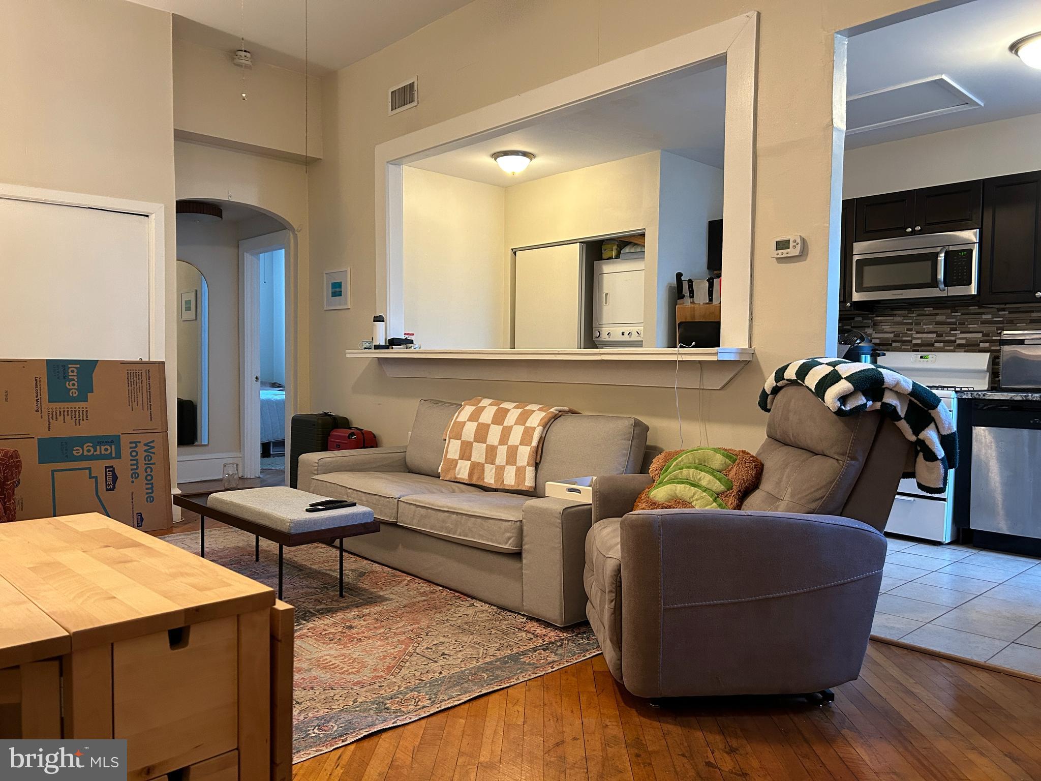 WASHINGTON SQ - Residential Lease