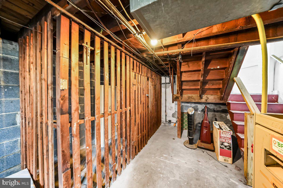 PILGRIM GDNS - Residential Lease