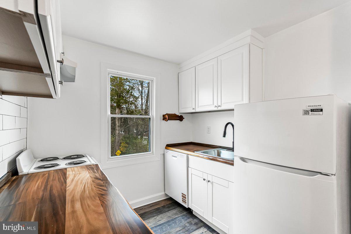 PILGRIM GDNS - Residential Lease