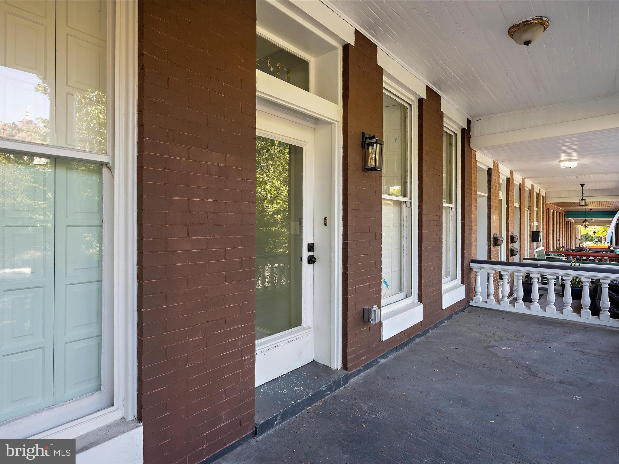 CHARLES VILLAGE - Residential