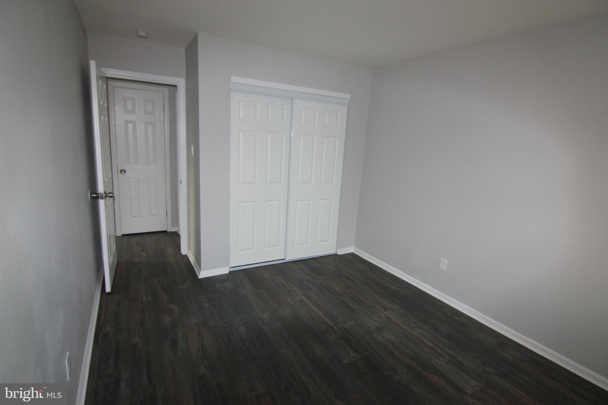 9 THOMAS ROAD 1
