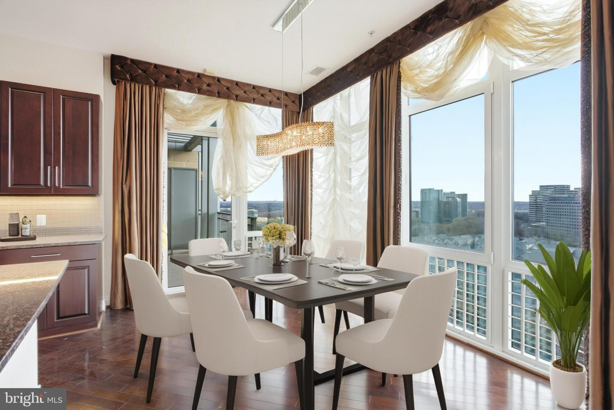 ONE PARK CREST - Residential Lease