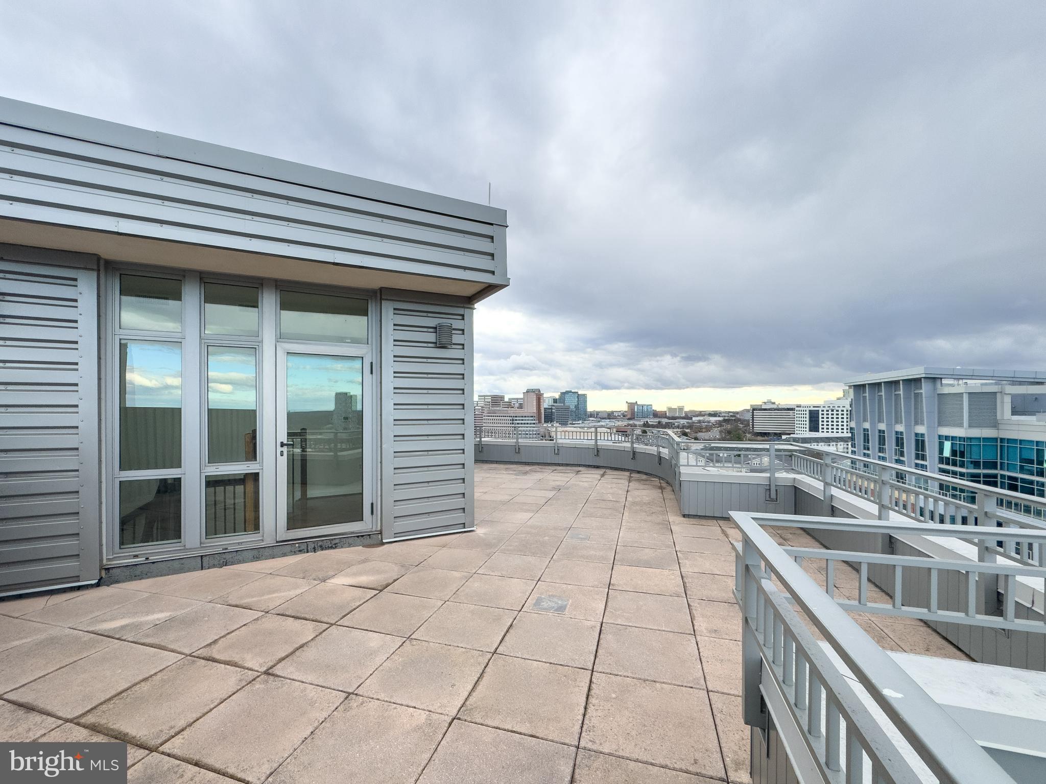 ONE PARK CREST - Residential Lease