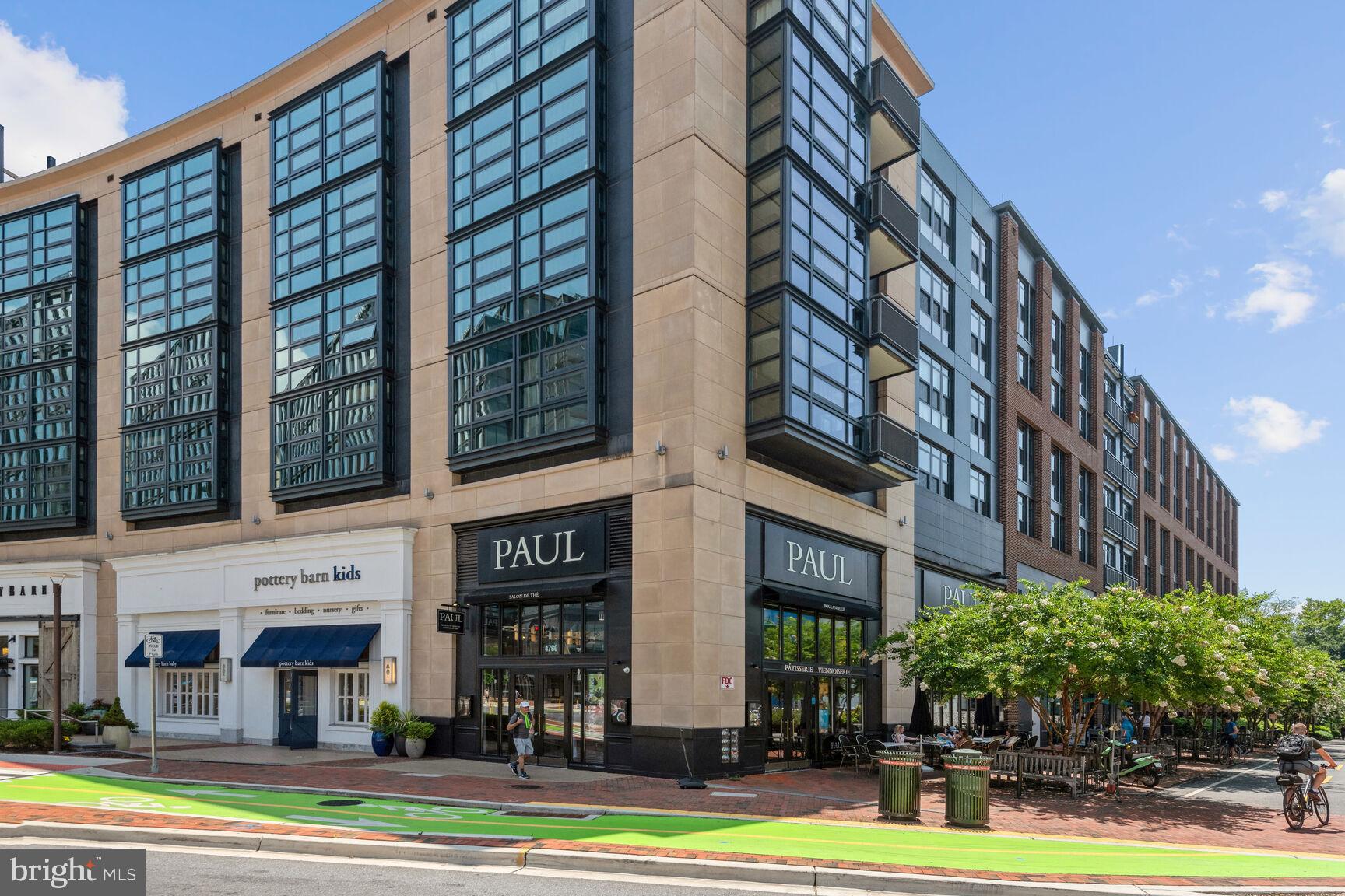 THE RIVIERA OF CHEVY CHASE - Residential