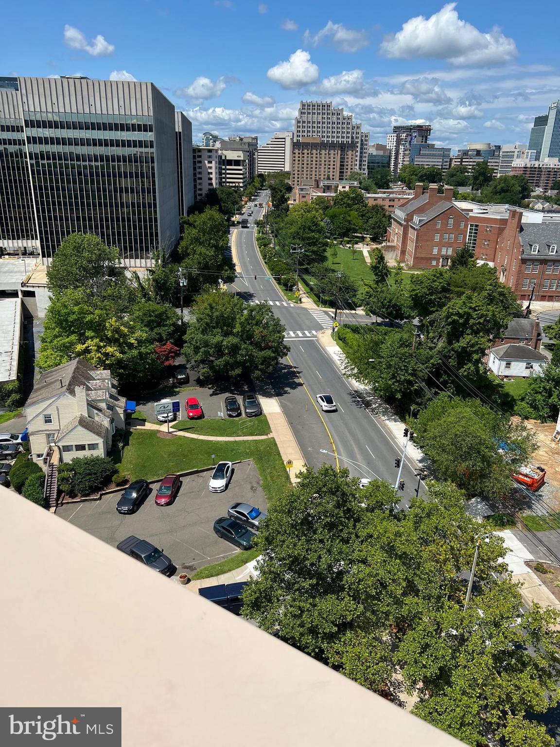 THE RIVIERA OF CHEVY CHASE - Residential