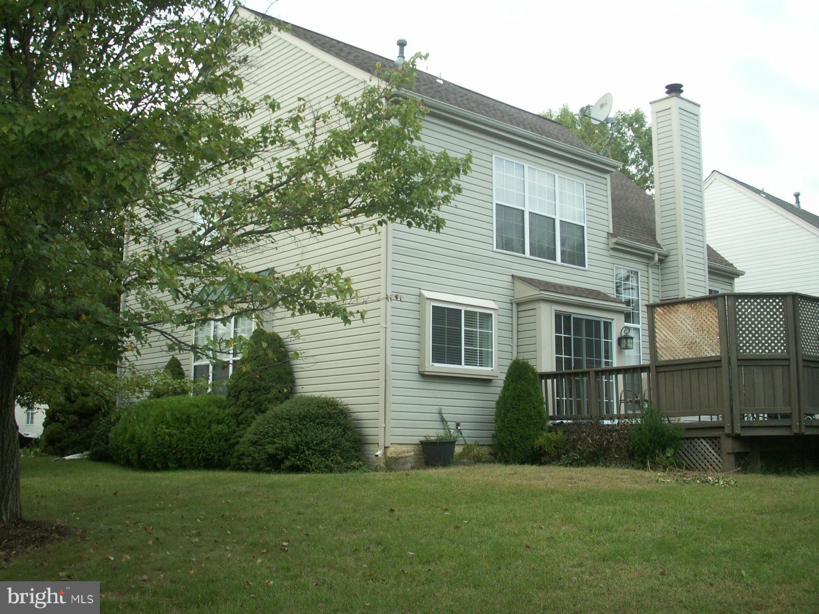 EXETER - Residential Lease