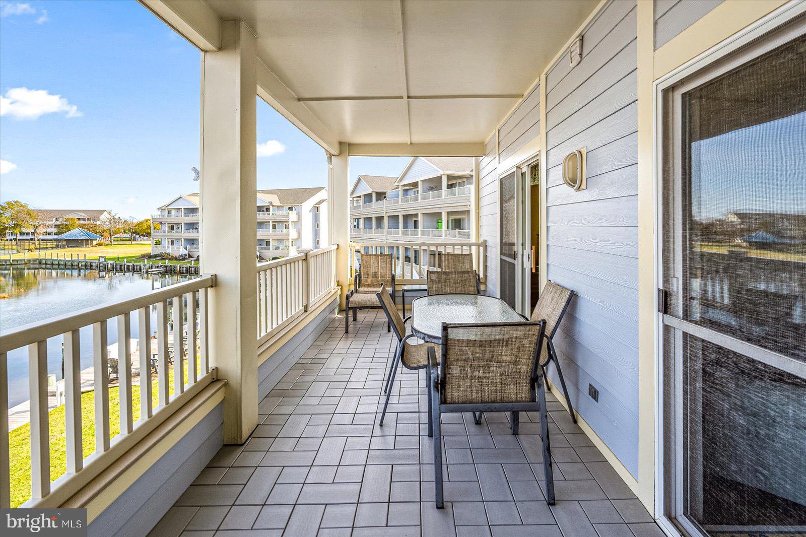 HERON HARBOUR - Residential