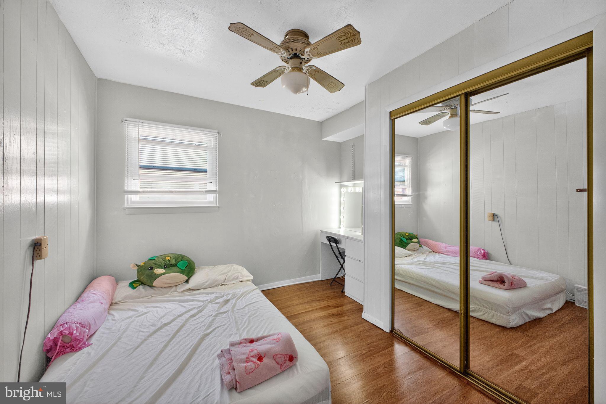 CATONSVILLE MANOR - Residential