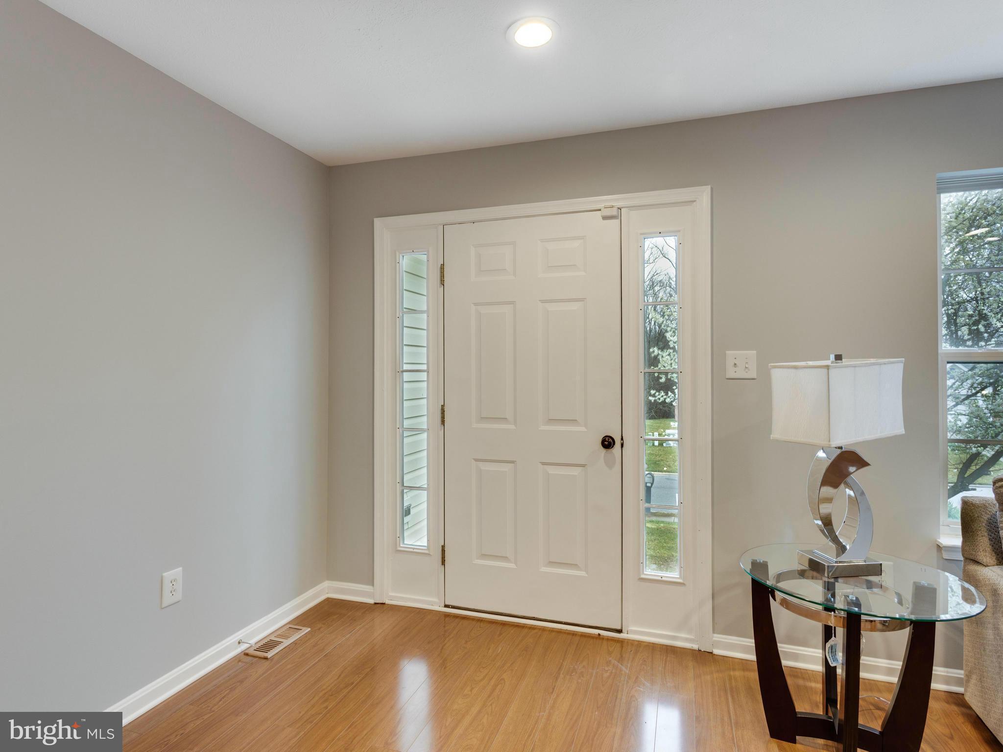 STRAWBERRY HILL EST SUB - Residential