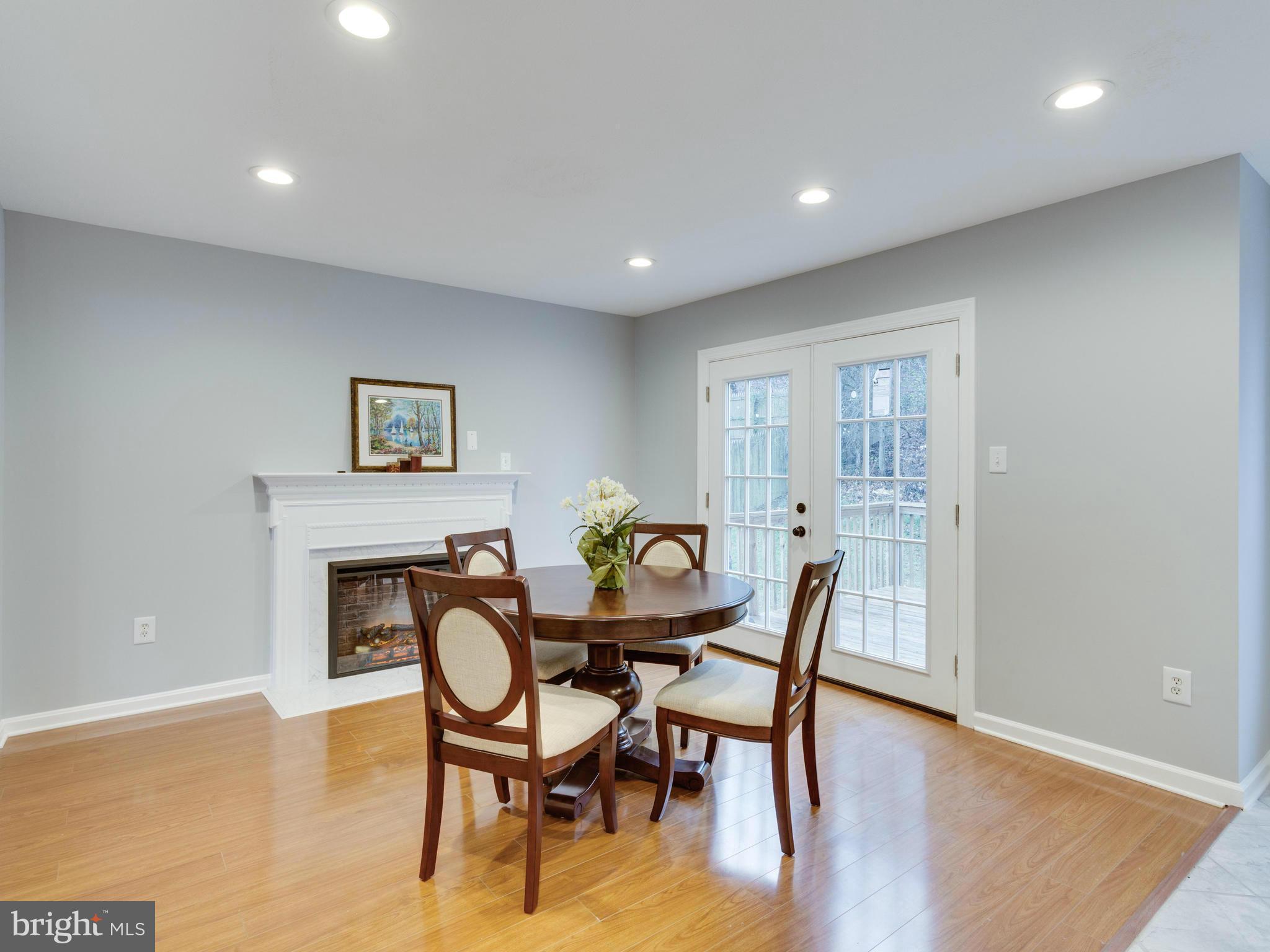 STRAWBERRY HILL EST SUB - Residential