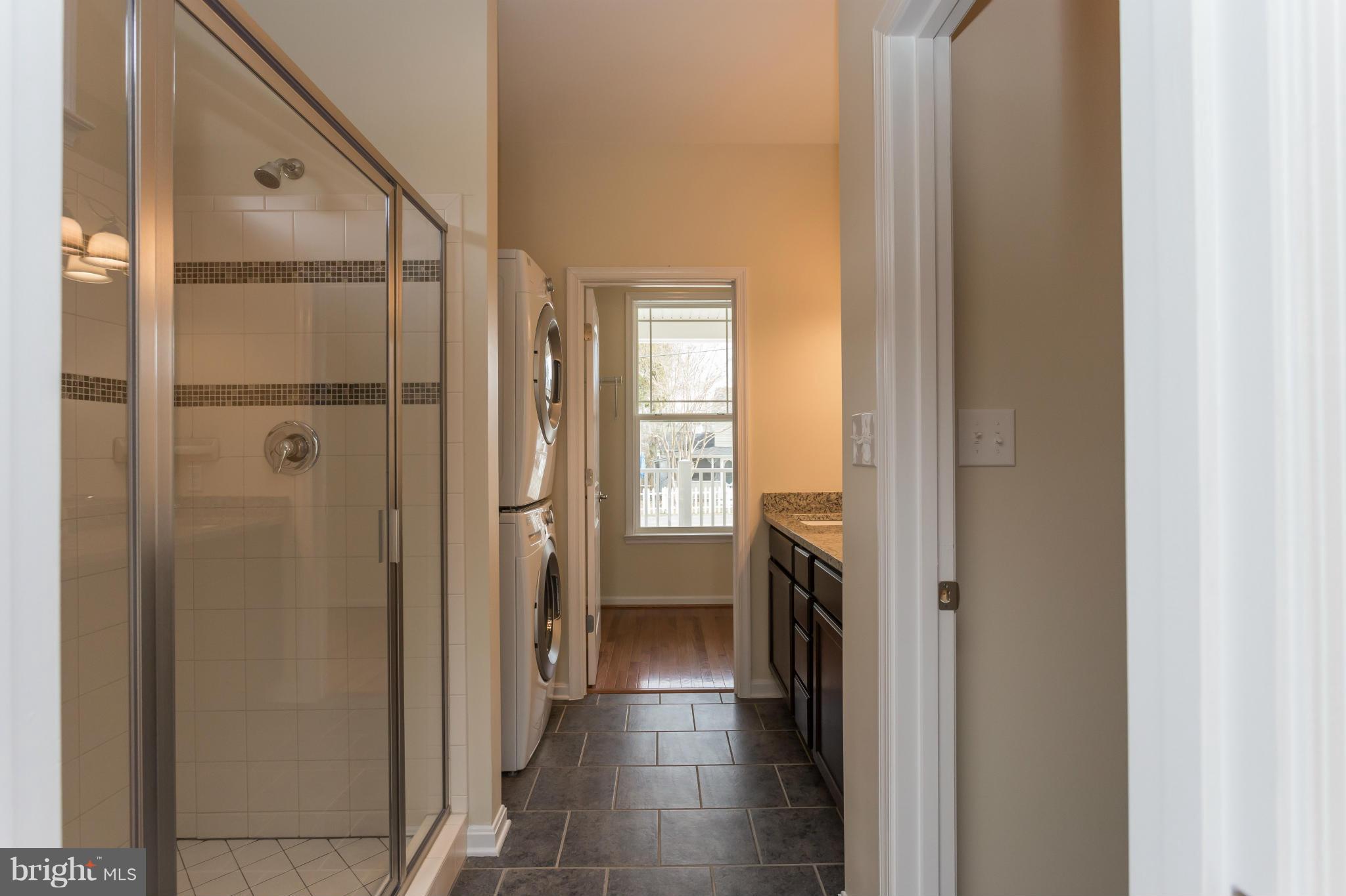 THE POINT - Residential