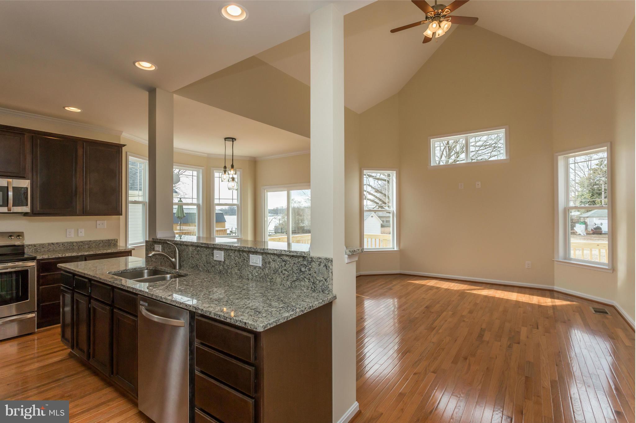 THE POINT - Residential