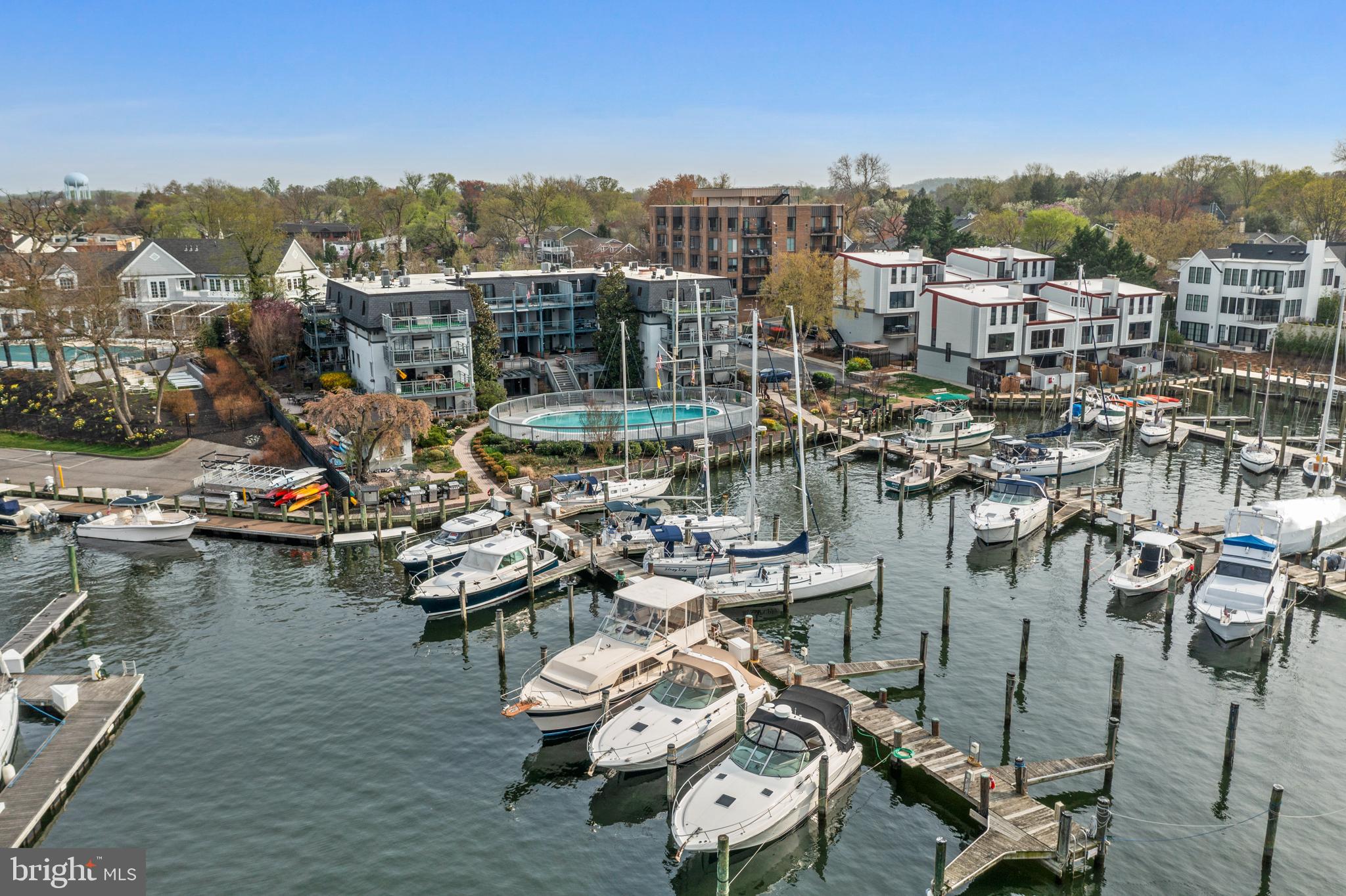 301 BURNSIDE STREET B 302