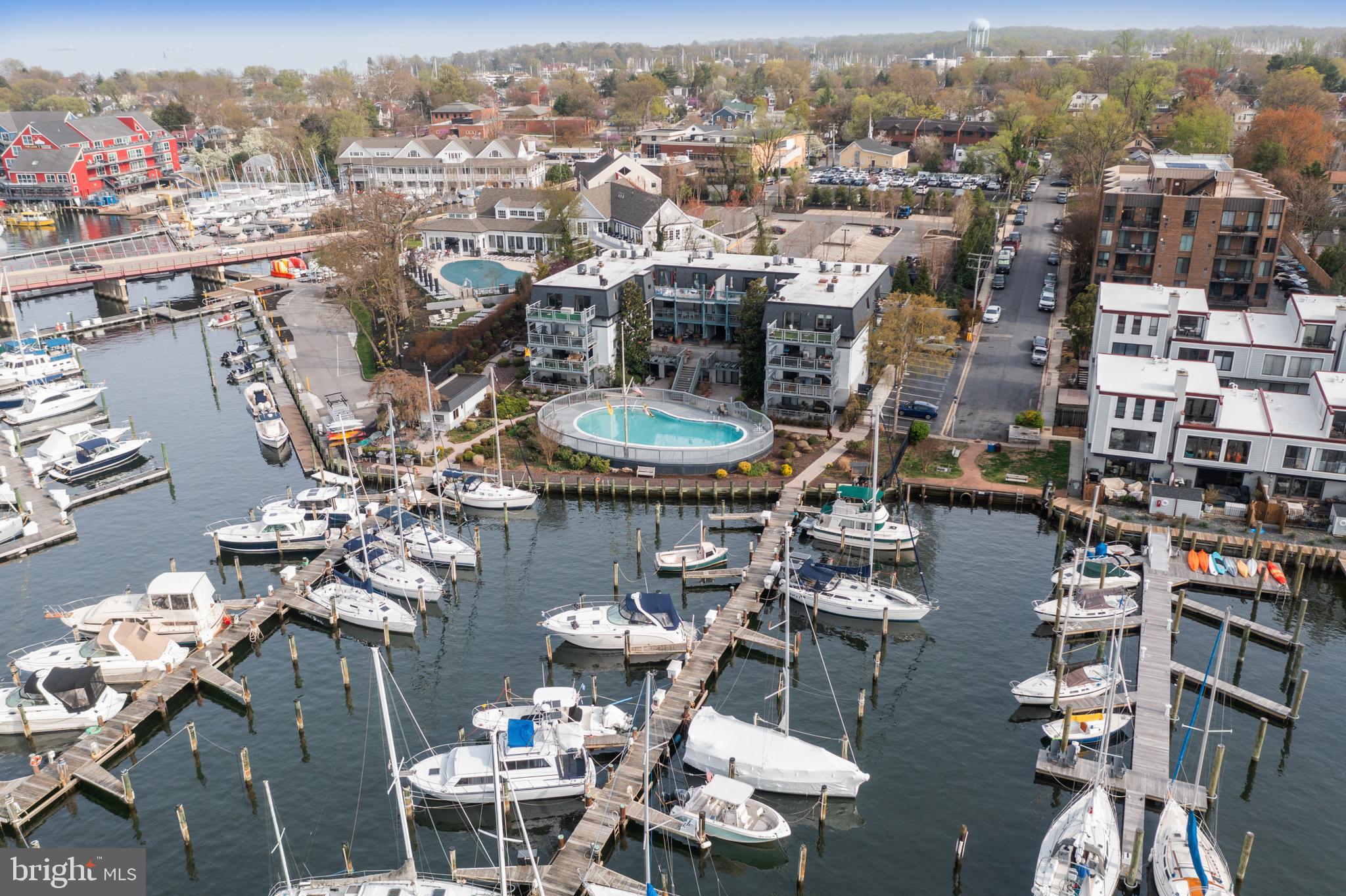 301 BURNSIDE STREET B 302