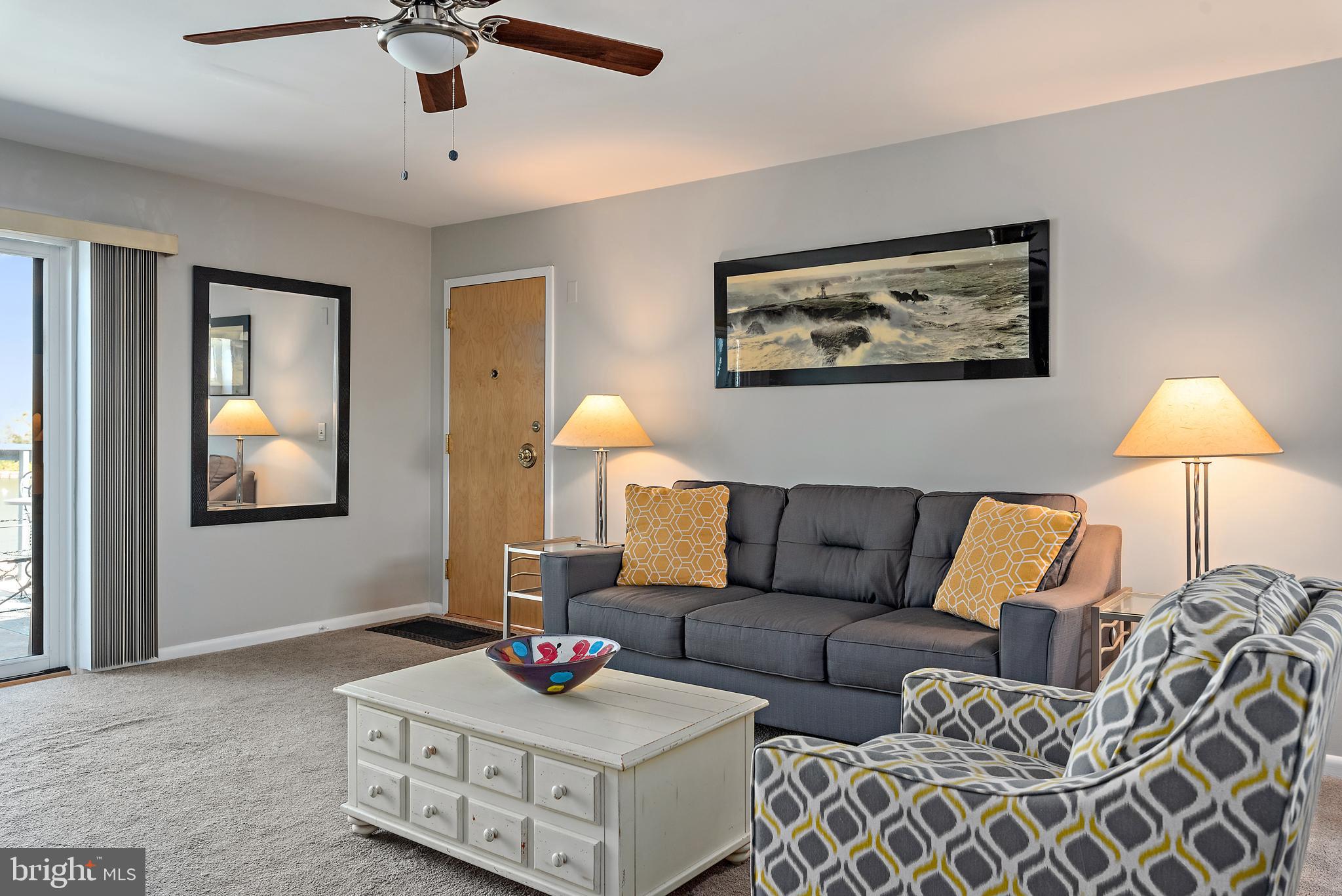 THE YACHT CLUB CONDOMINIUMS - Residential