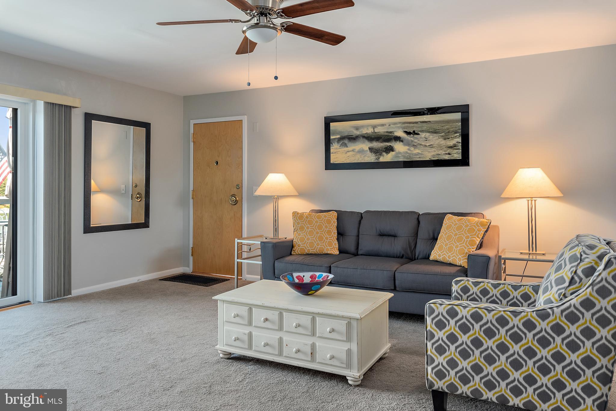 THE YACHT CLUB CONDOMINIUMS - Residential