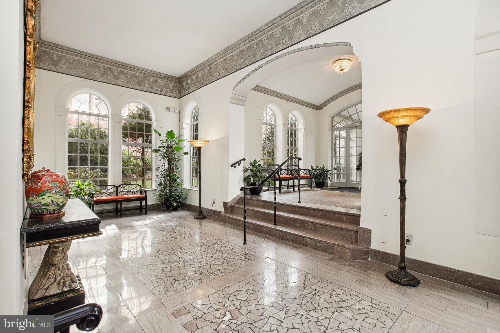 4000 CATHEDRAL AVENUE NW 248B