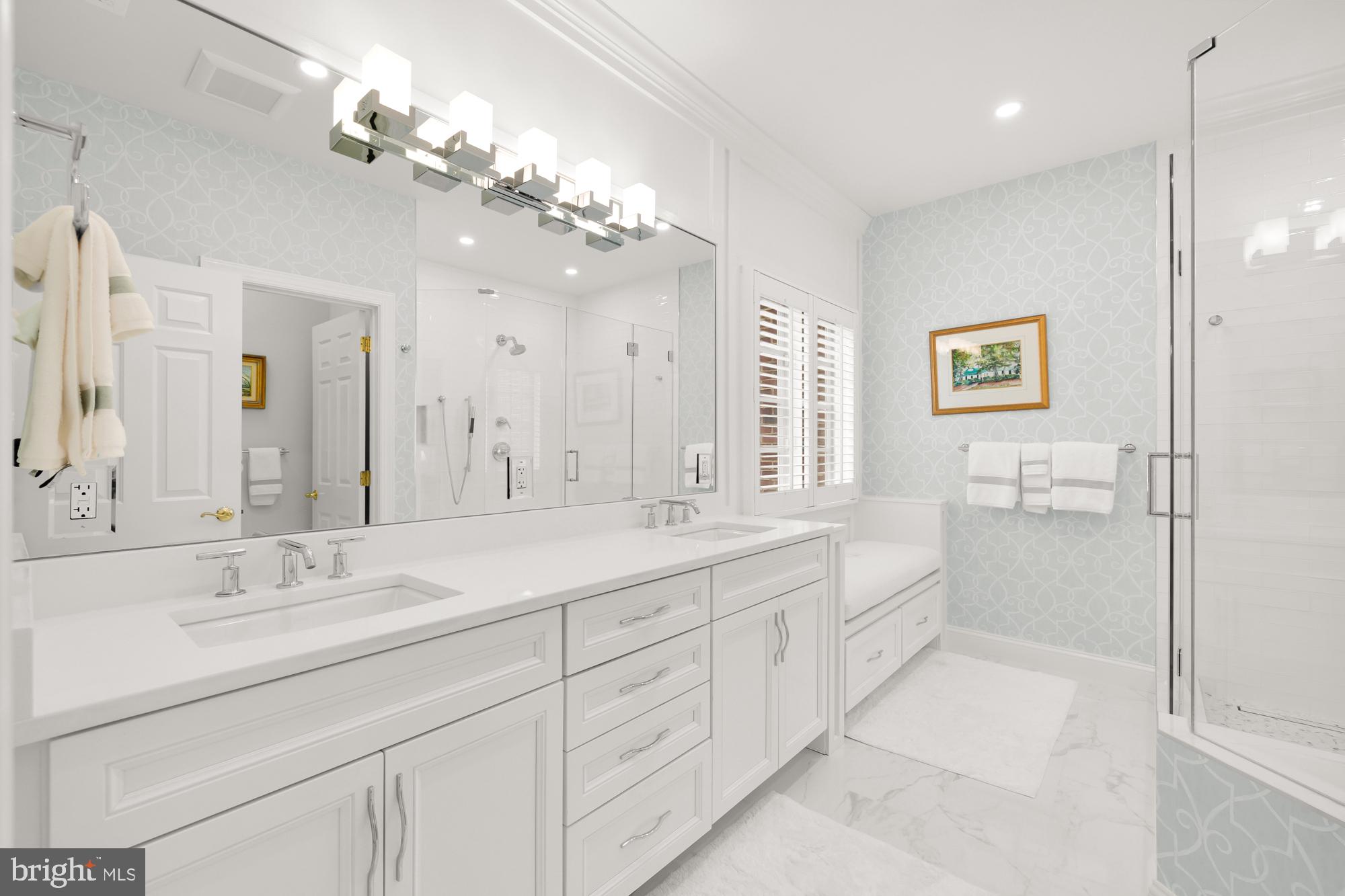 CHEVY CHASE MEWS - Residential