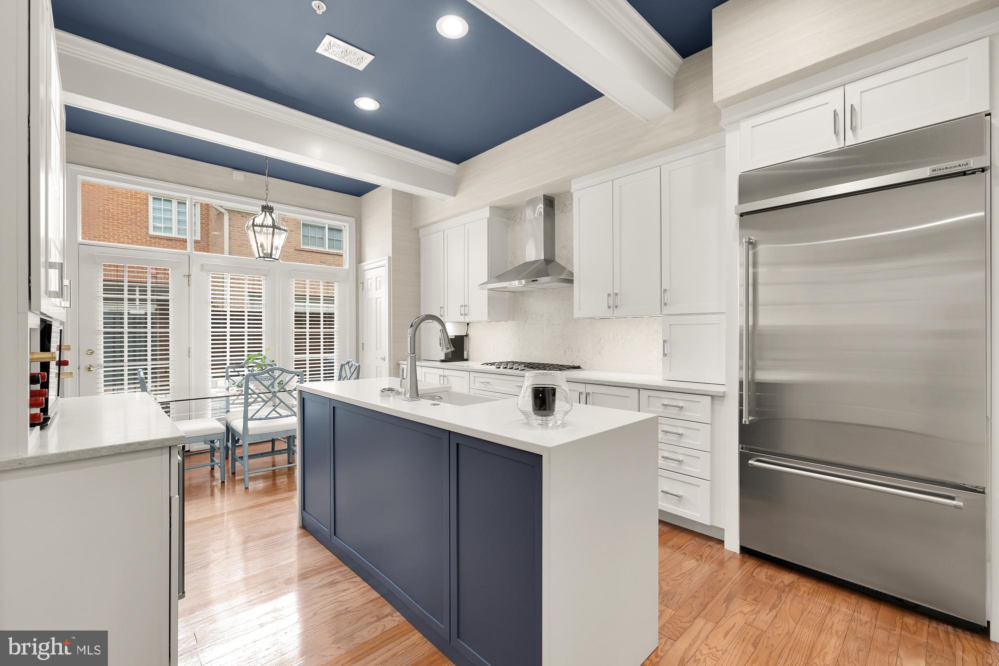 CHEVY CHASE MEWS - Residential