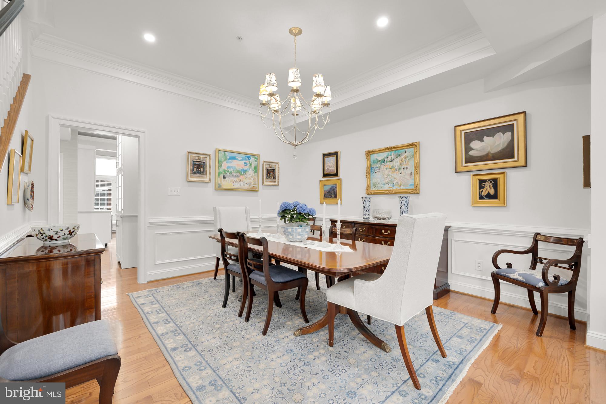 CHEVY CHASE MEWS - Residential