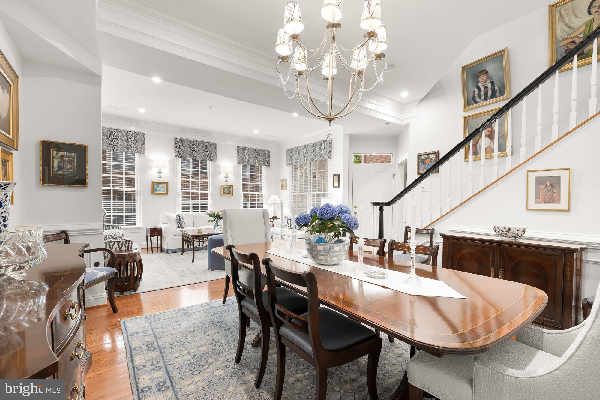 CHEVY CHASE MEWS - Residential