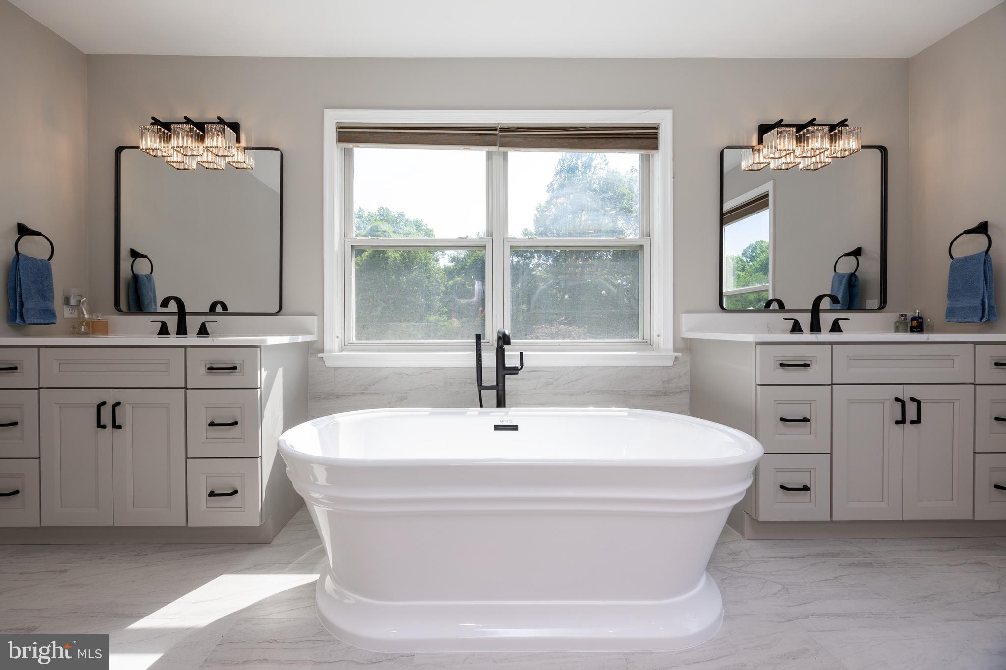 HAVERHILL ESTATES - Residential