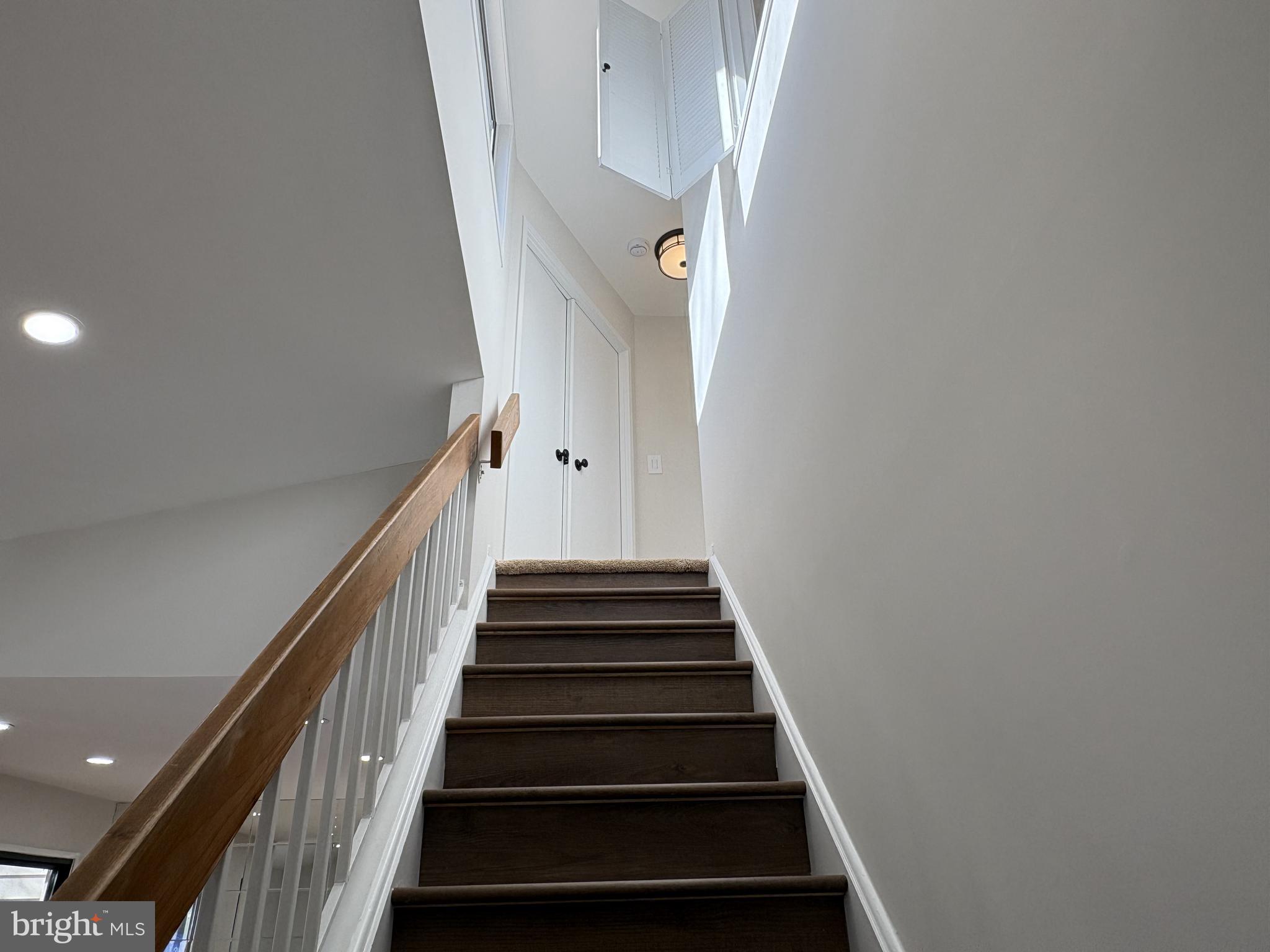 OVERLEA - Residential