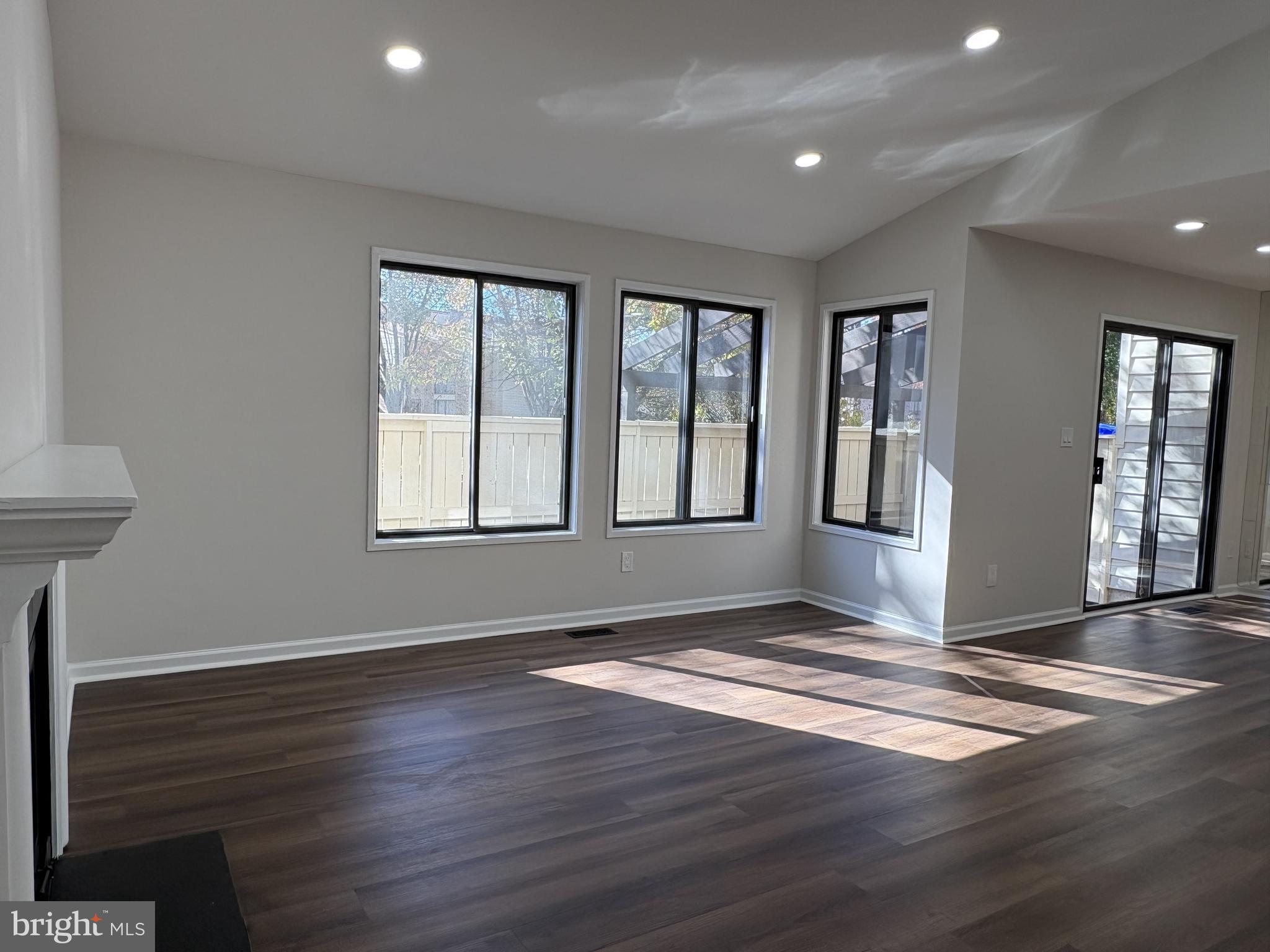 OVERLEA - Residential