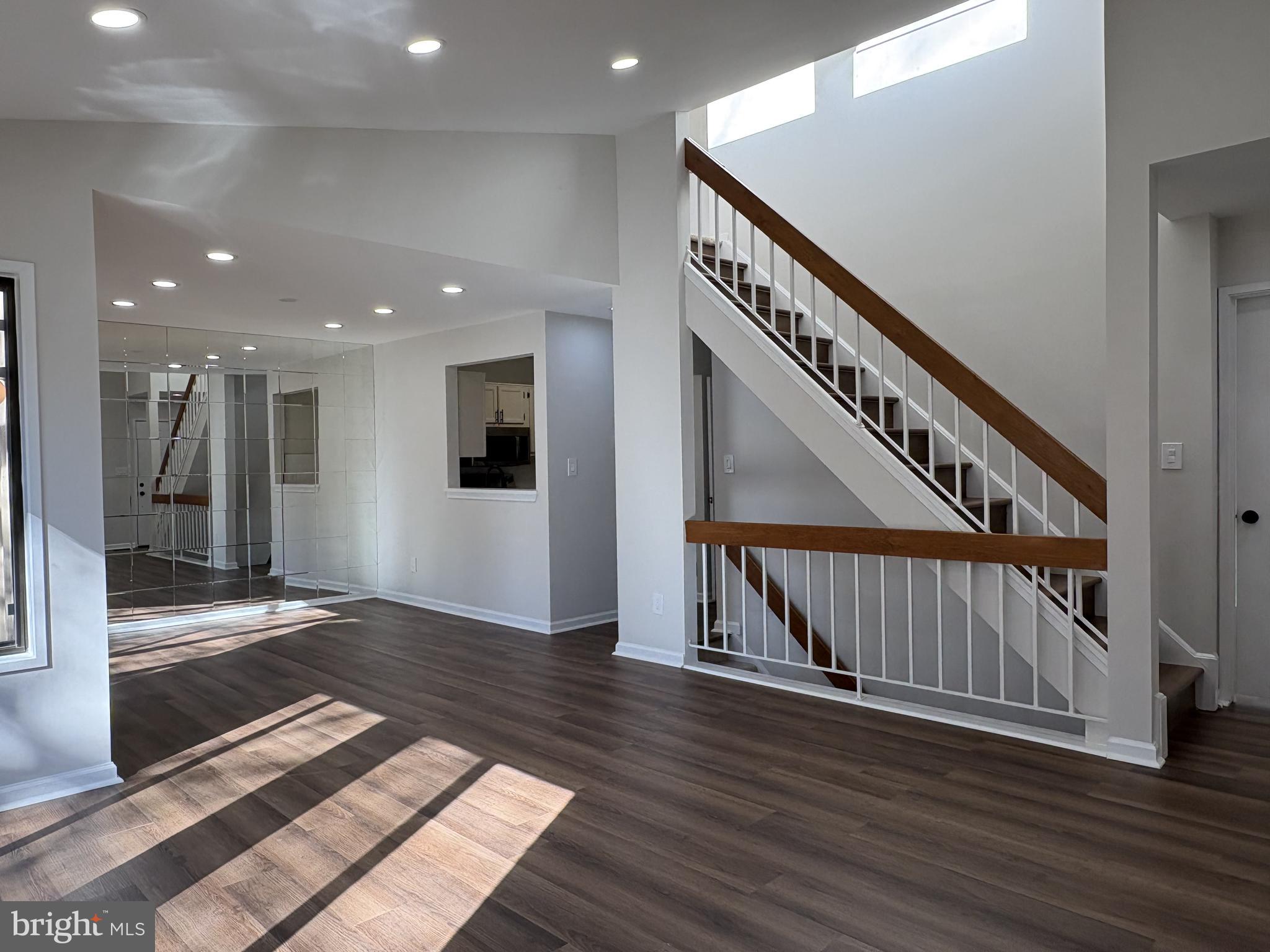 OVERLEA - Residential